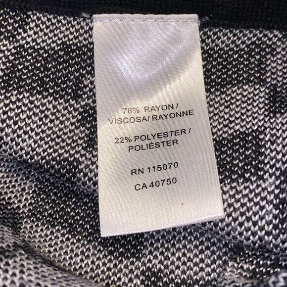 NINA LEONARD Knit Two Piece Skirt Set - Picture 7 of 7